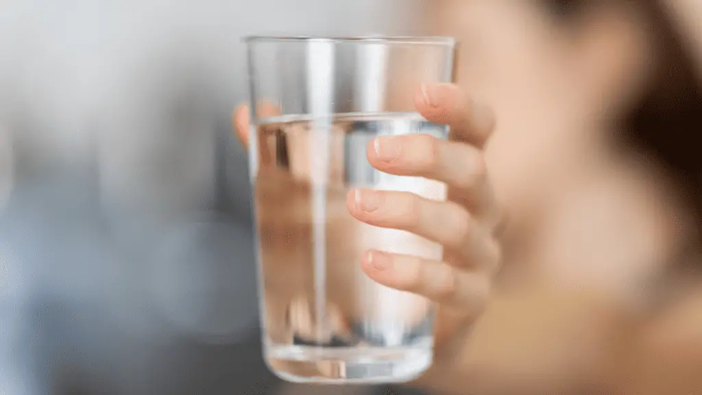 can you drink water while intermittent fasting?