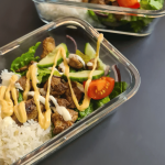 Indulge in the flavors of Greece with our Greek chicken and rice meal prep recipe! Tender marinated chicken paired with fragrant Greek-style rice, perfect for convenient and delicious lunches all week long. Get the recipe now!